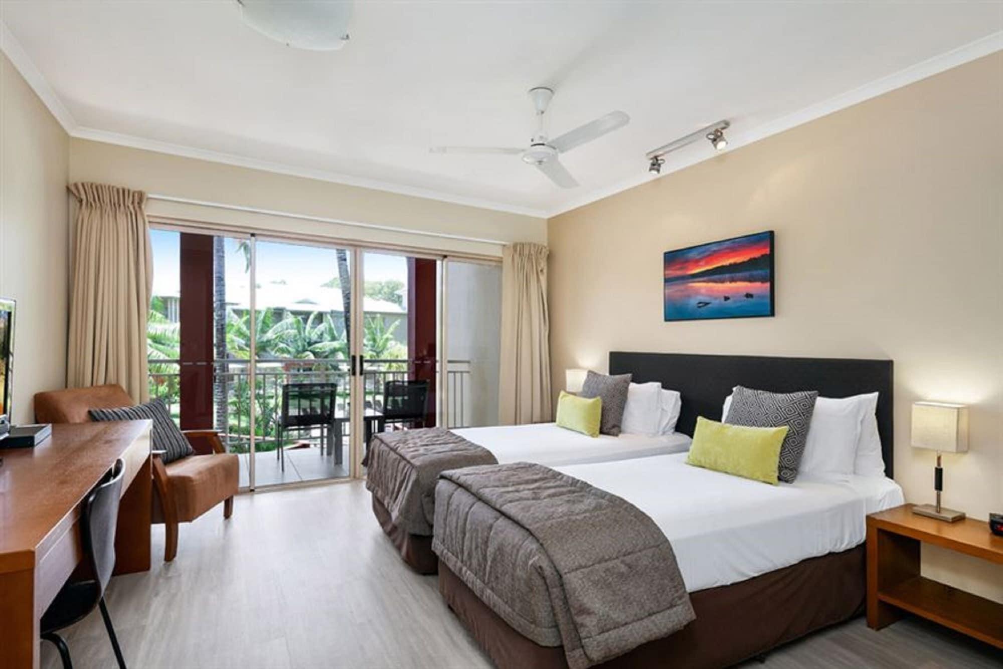 Mantra Amphora Hotell Palm Cove Exteriör bild
