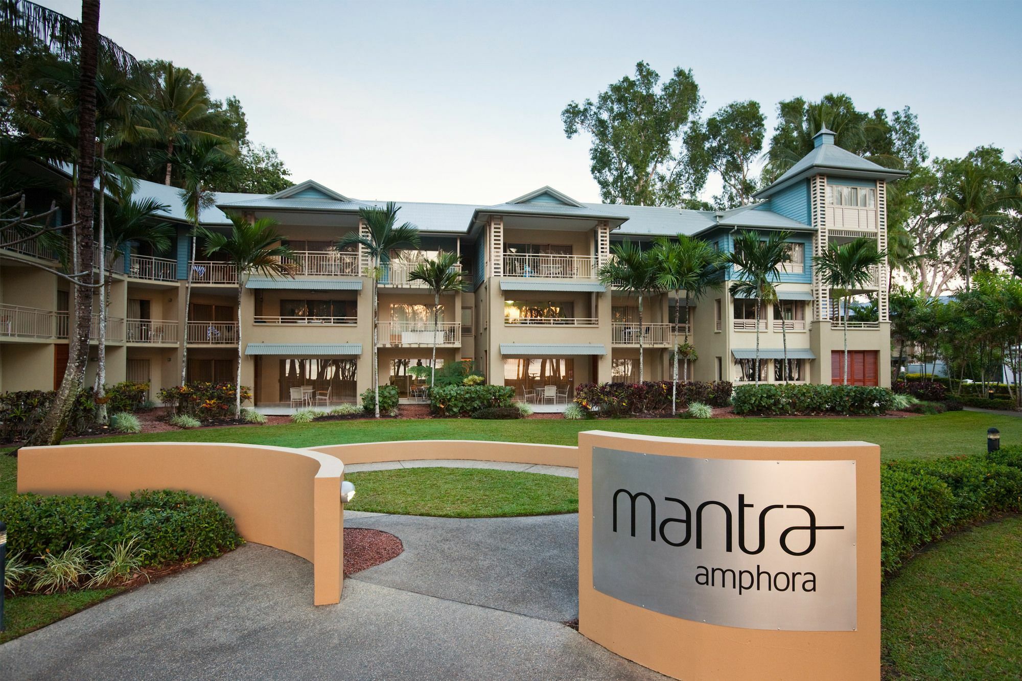 Mantra Amphora Hotell Palm Cove Exteriör bild